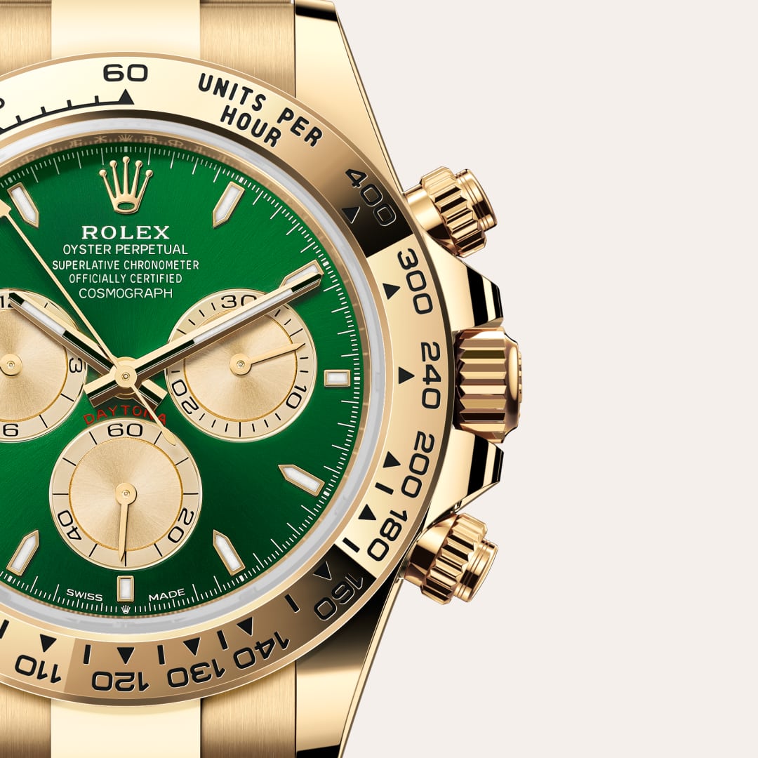 Rolex cuenta con su propia fundición, lo que le ha permitido crear aleaciones de oro de 18 quilates de la más alta calidad. Según la proporción de plata, cobre, platino o paladio, se obtienen diferentes tipos de oro de 18 quilates: amarillo, rosa o blanco. Son elaborados exclusivamente con los metales más puros y sometidos a las más meticulosas inspecciones en un laboratorio interno con tecnología puntera, antes de formar el oro y con la misma atención que se presta a la calidad. El compromiso de Rolex con la calidad empieza desde el origen.